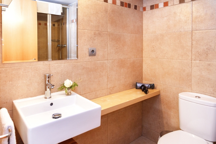 Imagen de la habitación del Apartamentos Feelathome Marquet Beach. Foto 4