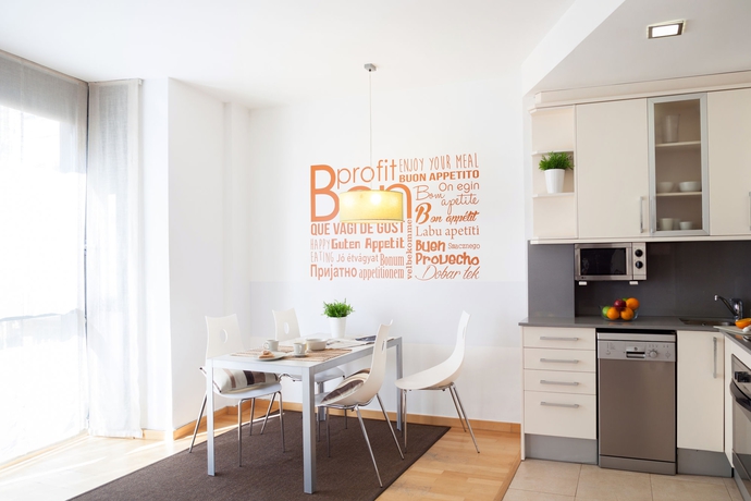 Imagen de la habitación del Apartamentos Feelathome Marquet Beach. Foto 10