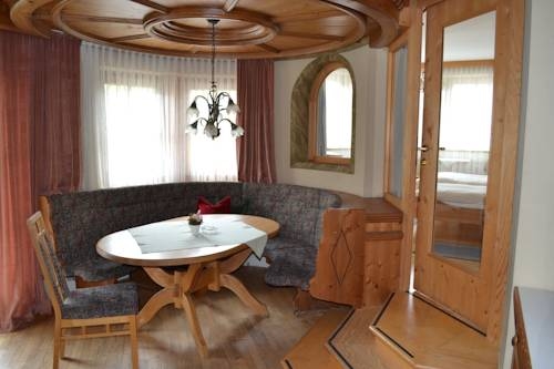 Imagen general del Apartamentos Ferienhof Ausserbrente. Foto 1