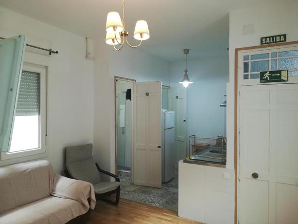 Imagen general del Apartamentos Fernando El Catolico. Foto 10