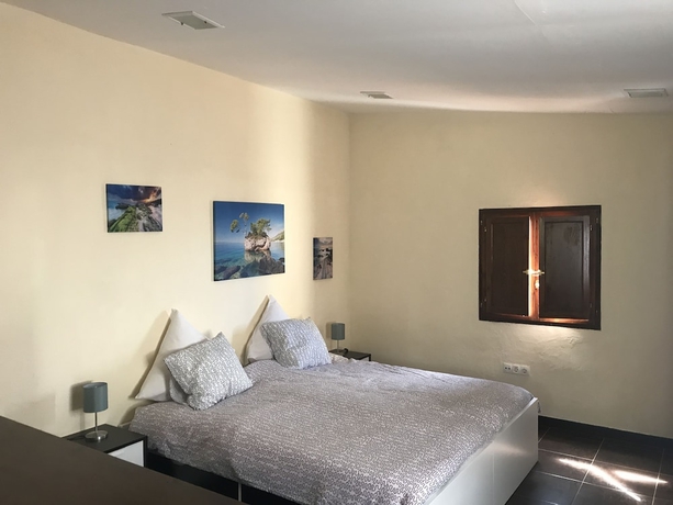 Imagen de la habitación del Apartamentos Finca AliBaba. Foto 18