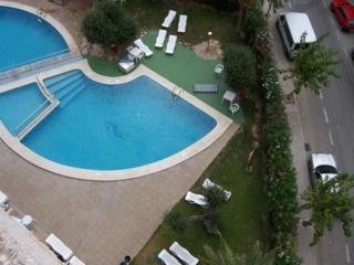 Imagen de la piscina del Apartamentos Flamingo Sunplaces. Foto 4