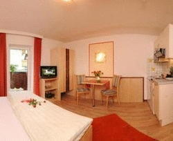 Imagen general del Apartamentos Fliana, Mathon. Foto 2