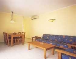 Imagen de la habitación del Apartamentos Flora Garden. Foto 4