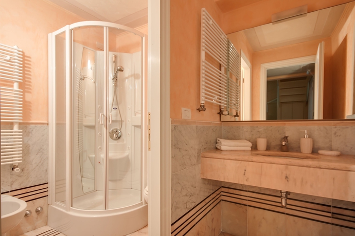 Imagen de la habitación del Apartamentos Florence, Florencia. Foto 13