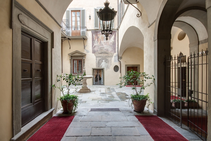 Imagen general del Apartamentos Florence, Florencia. Foto 2