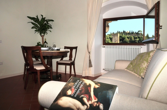 Imagen de los interiores del Apartamentos Florence View. Foto 16