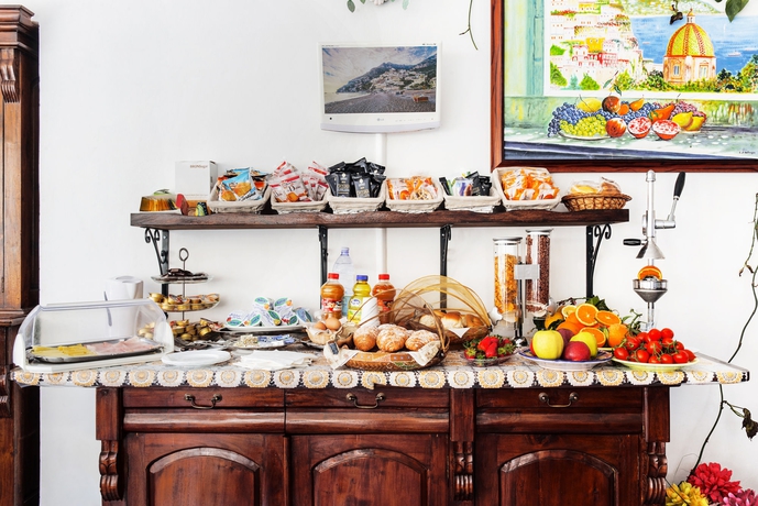 Imagen del bar/restaurante del Apartamentos Florida Residence. Foto 3