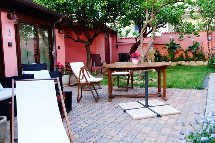 Imagen general del Apartamentos Flowery Inn Villa. Foto 2