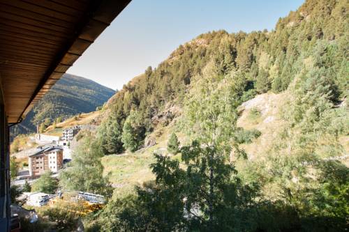 Imagen de la habitación del Apartamentos Font Del Ferro Apartaments. Foto 11