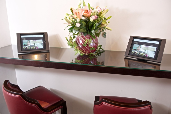 Imagen de los interiores del Apartamentos Fraser Suites Queens Gate. Foto 15