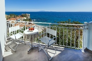 Imagen de la habitación del Apartamentos Frini Studios. Foto 8