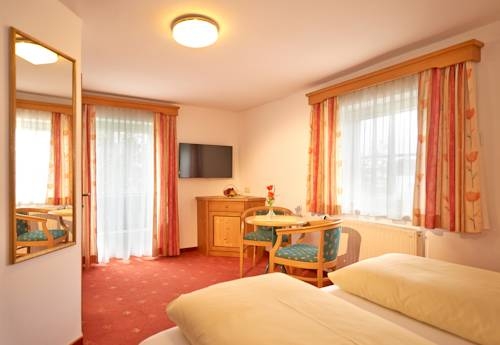 Imagen general del Apartamentos Fr&uuml;hst&uuml;ckspension Klinglhub. Foto 4