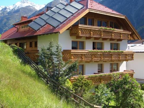 Imagen general del Apartamentos Fr&uuml;hst&uuml;ckspension Rehwinkl. Foto 9