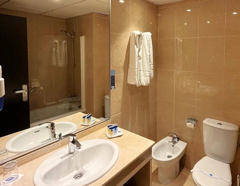 Imagen de la habitación del Apartamentos Fuengirola Beach. Foto 8