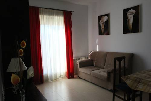 Imagen de la habitación del Apartamentos Fuente De La Salud. Foto 3