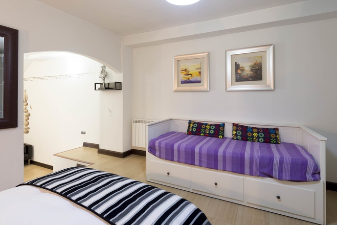 Imagen de la habitación del Apartamentos Fuente Redonda. Foto 11