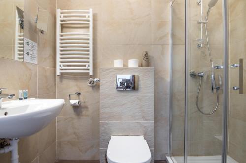 Imagen general del Apartamentos G12 Aparthotel. Foto 7