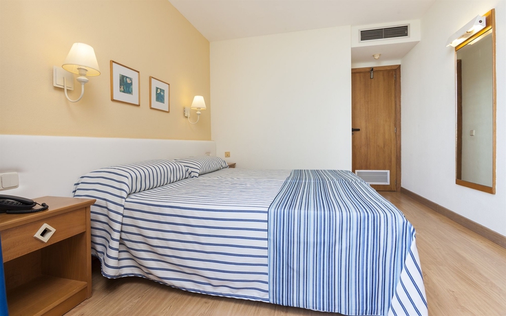 Imagen de la habitación del Apartamentos GLOBALES NOVA APARTAMENTOS. Foto 9