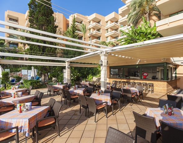 Imagen del bar/restaurante del Apartamentos GLOBALES NOVA APARTAMENTOS. Foto 4