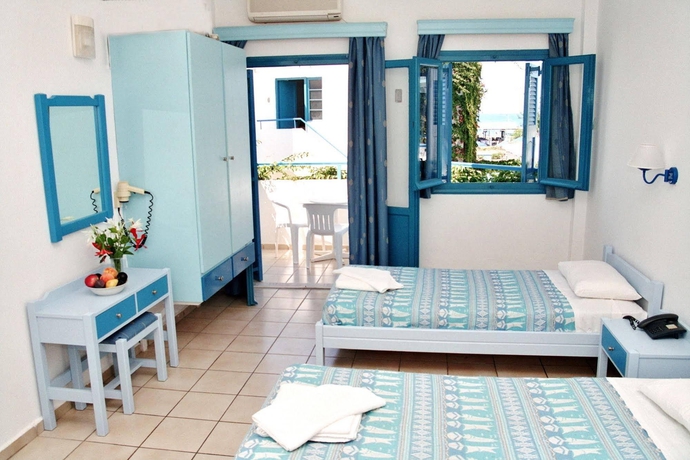 Imagen general del Apartamentos Galeana Beach Aparthotel. Foto 9