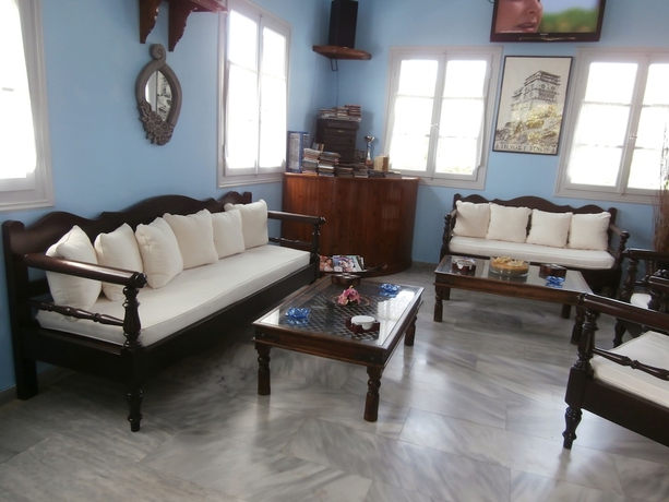 Imagen de los interiores del Apartamentos Galini Bungalows. Foto 17