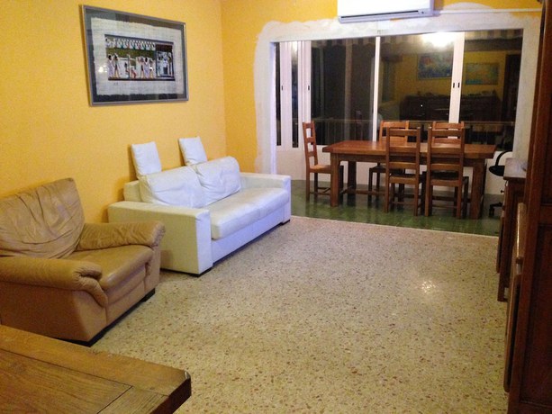 Imagen de la habitación del Apartamentos Gandía Low Cost Sin Piscina 3000. Foto 4