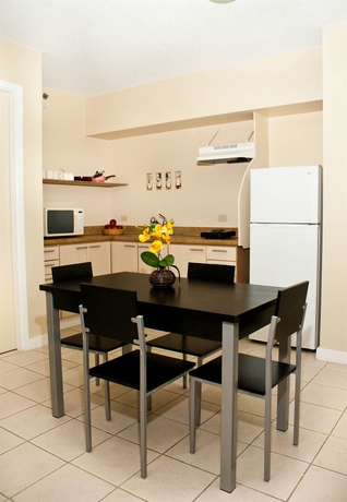 Imagen de la habitación del Apartamentos Garden Villa Hotel. Foto 8