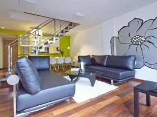 Imagen general del Apartamentos Garden & Pool In Putxet. Foto 5