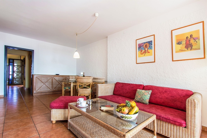 Imagen de los interiores del Apartamentos Garden & Sea Boutique Lodging by LIVVO. Foto 11