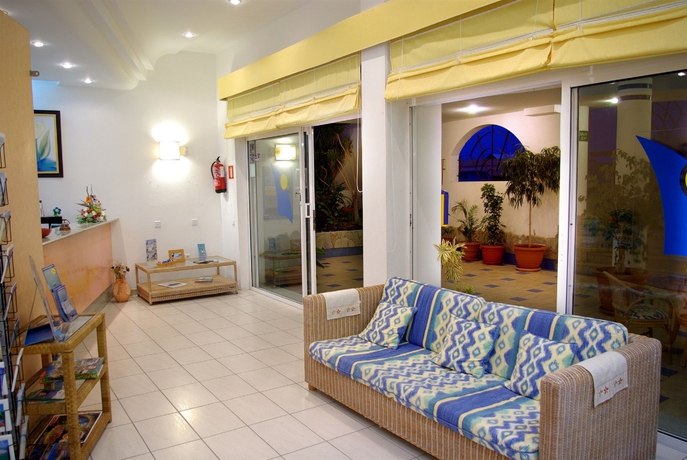 Imagen de los interiores del Apartamentos Garden & Sea Boutique Lodging by LIVVO. Foto 14