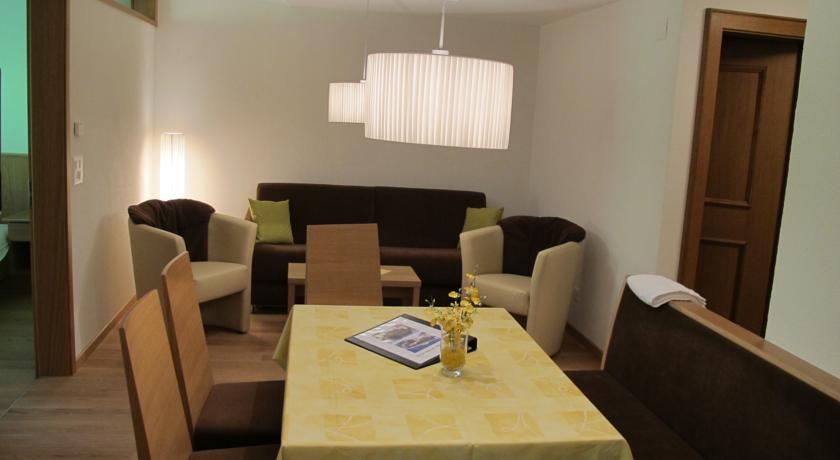 Imagen de la habitación del Apartamentos Garni Arina. Foto 4