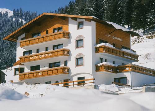 Imagen general del Apartamentos Garni Hubertus, Mathon. Foto 1