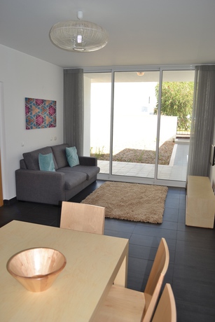 Imagen de los interiores del Apartamentos Garvetur Algarbe. Foto 4