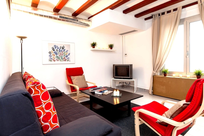 Imagen de la habitación del Apartamentos Gaudi Barcelona. Foto 7