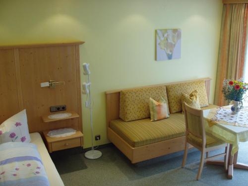 Imagen de la habitación del Apartamentos G&auml;stehaus Zur F&auml;rbe. Foto 6