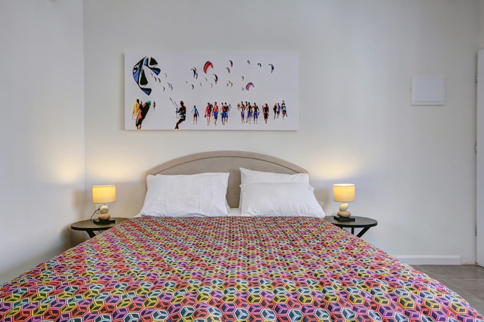 Imagen de la habitación del Apartamentos Geula Beach Boutique. Foto 6