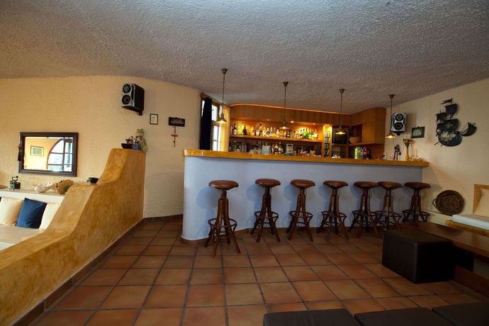 Imagen del bar/restaurante del Apartamentos Giorgi's Blue. Foto 3