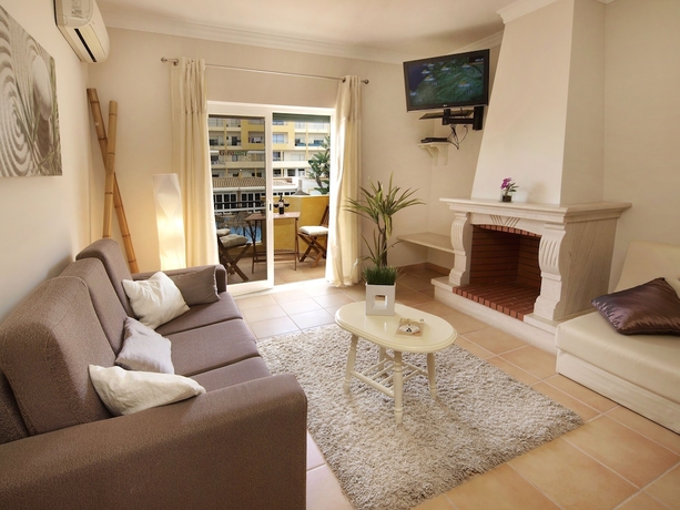 Imagen de la habitación del Apartamentos Giramar Turisticos. Foto 8