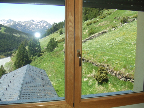 Imagen de los exteriores del Apartamentos Glaç Soldeu 3000. Foto 19