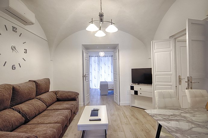 Imagen de los interiores del Apartamentos Gladiador. Foto 9