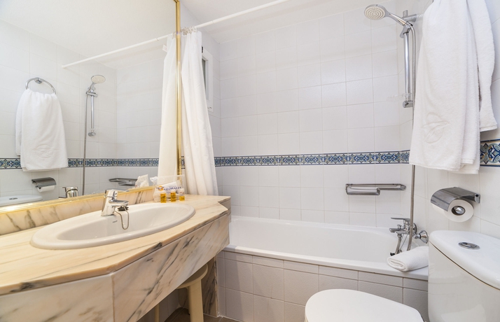 Imagen de la habitación del Apartamentos Globales Apartamentos Montemar. Foto 13