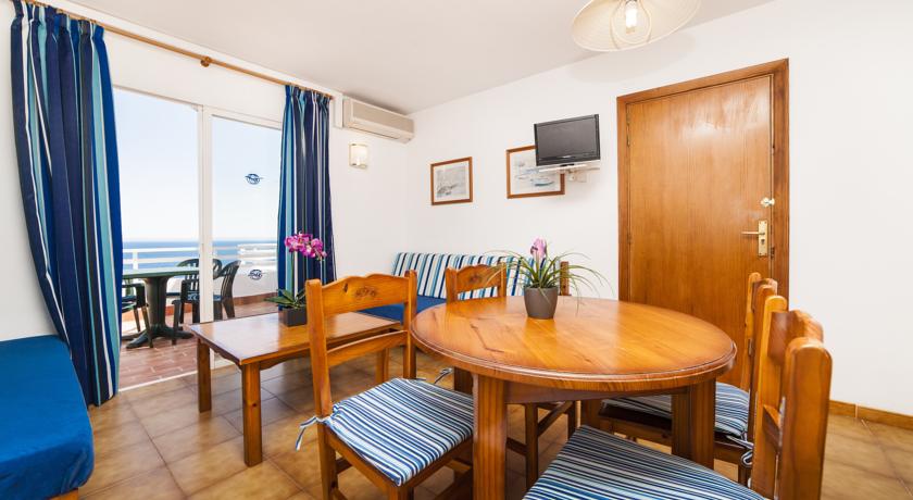 Imagen de los interiores del Apartamentos Globales Cala Viñas, Cala Viñas. Foto 8