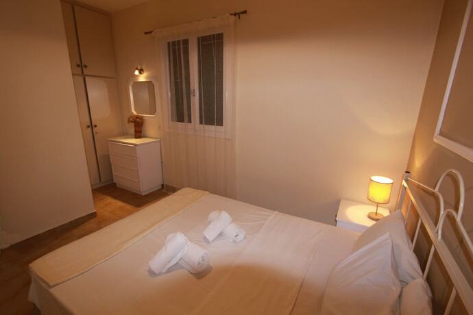 Imagen general del Apartamentos Glyfada Beach - Menigos Resort. Foto 2