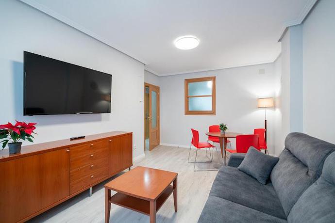 Imagen general del Apartamentos Go Genova Parquesol. Foto 10