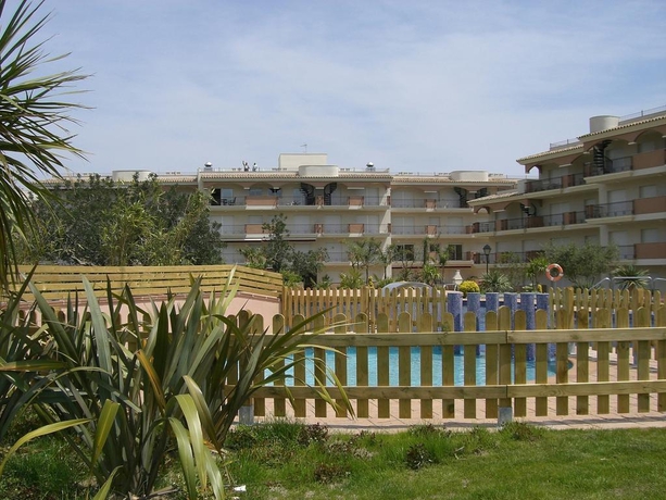 Imagen general del Apartamentos Golden Beach, Sant Carles de la Rapita. Foto 10