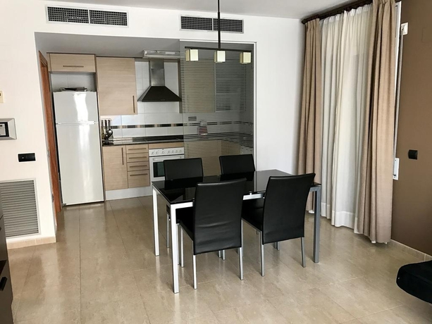 Imagen general del Apartamentos Golden Beach, Sant Carles de la Rapita. Foto 16