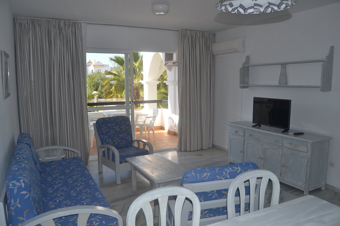 Imagen de la habitación del Apartamentos Golf Center. Foto 5