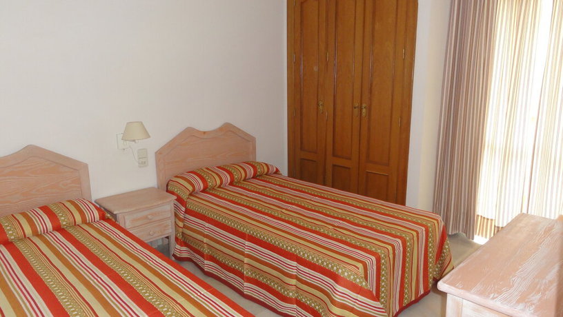 Imagen de la habitación del Apartamentos Golf Center. Foto 7