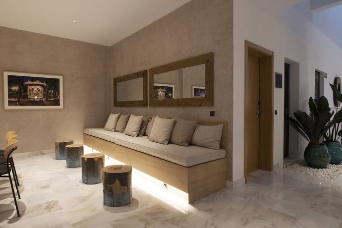 Imagen de los interiores del Apartamentos Goodnight Cádiz Apartments. Foto 15